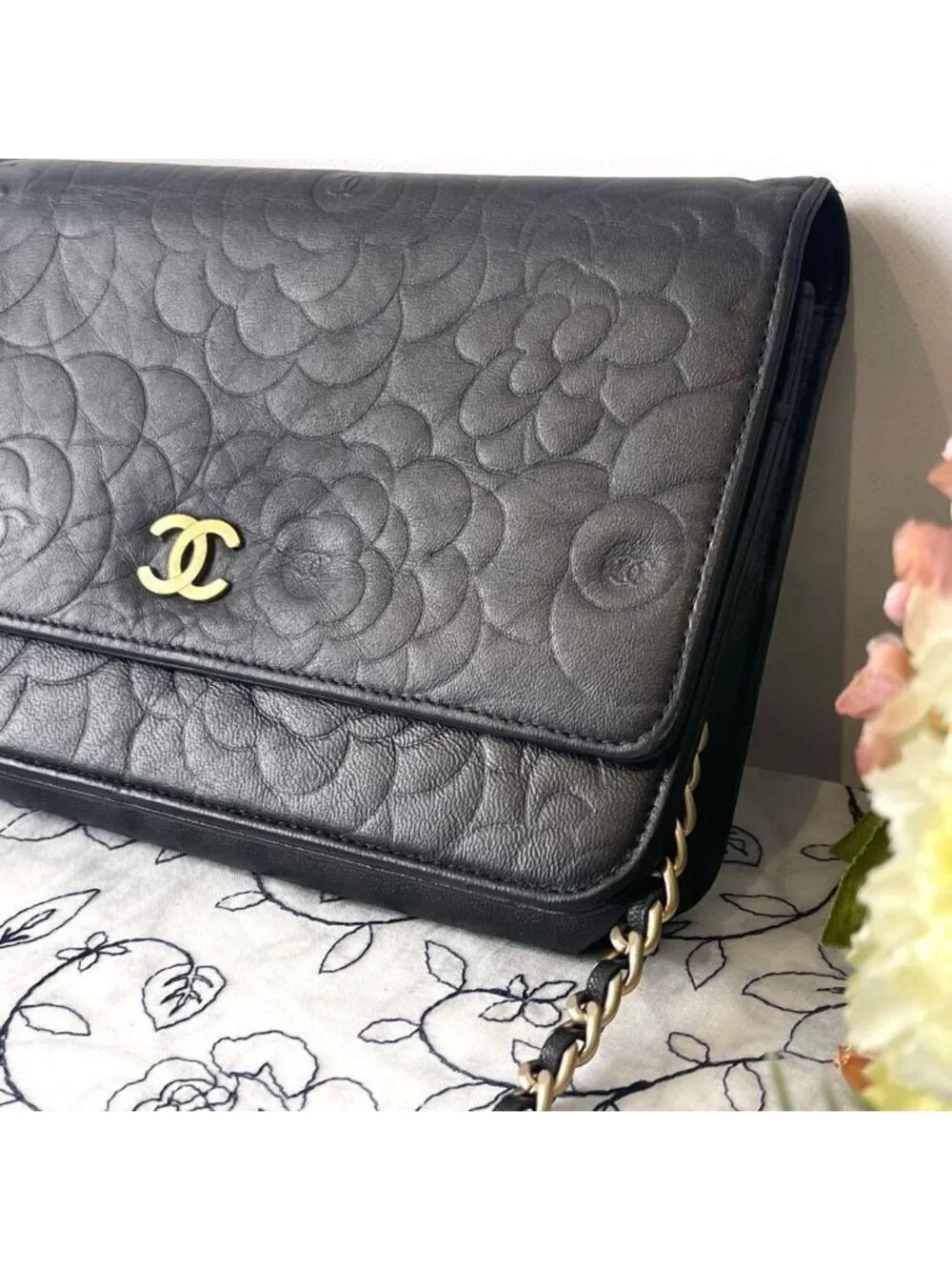 Chanel Chain Wallet Camellia Black Shoulder